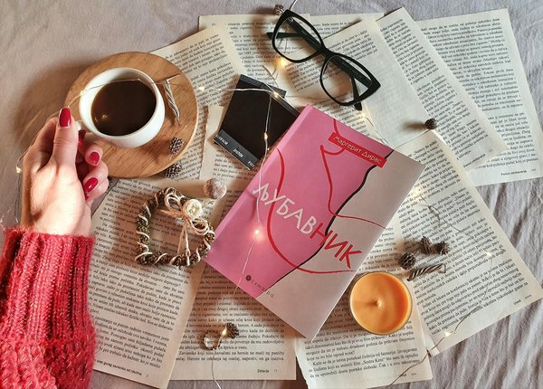 How can you create a capsule wardrobe that suits your lifestyle?